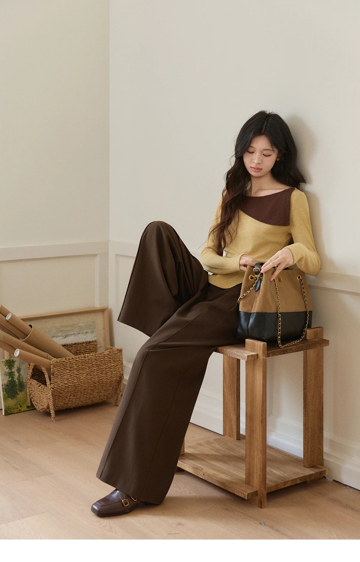 MISHOW Women's Yellow Brown Irregular Top 2026 Spring Contrast Color Oblique Collar Long Sleeve Casual Knitted Tops MXF11Z2911