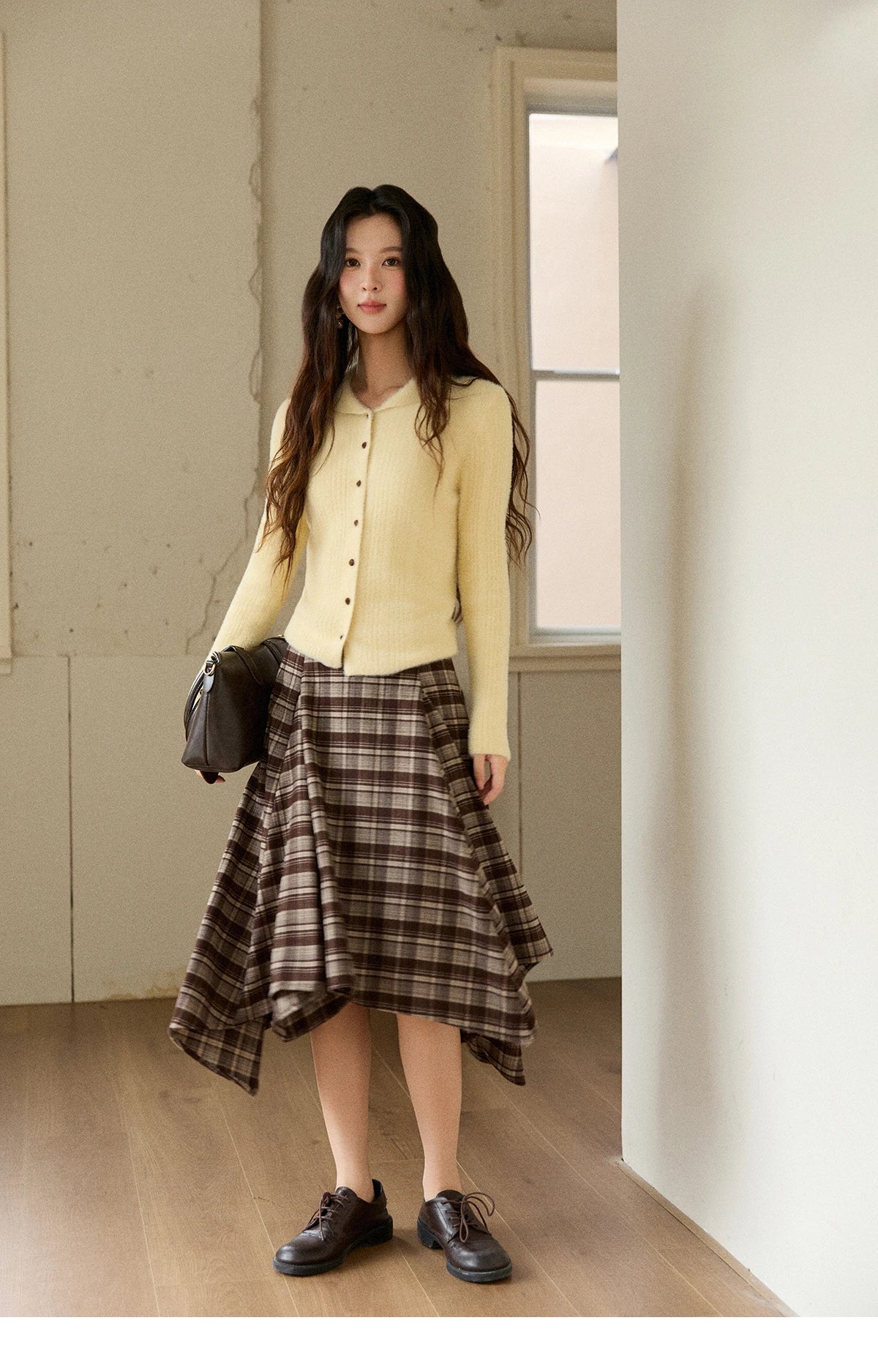 MISHOW Woman Yellow Cardigan 2025 Winter Imitation Mink Fur Knitted Cardigan Turn-down Collar Long Sleeves Soft Top MXE89Z2671