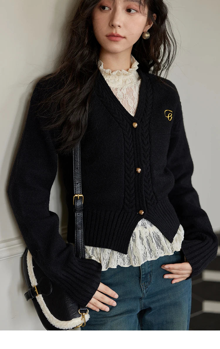 MISHOW Elegant V-neck Sweater Women's Long-sleeved Knitted Jacket 2025 Fall Winter New Korean Vintage Short Cardigan MXD48Z0848