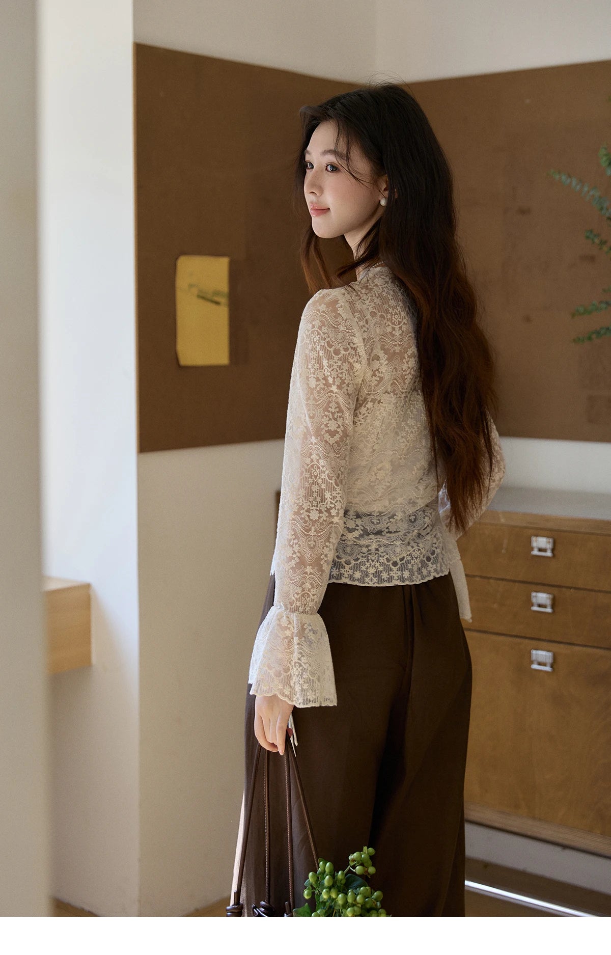 MISHOW Women's Sweet Lace Top Camisole Set Spring Tie Front Flare Sleeve Sheer Casual Elegant Two-Piece Knitwear MXF108X1001