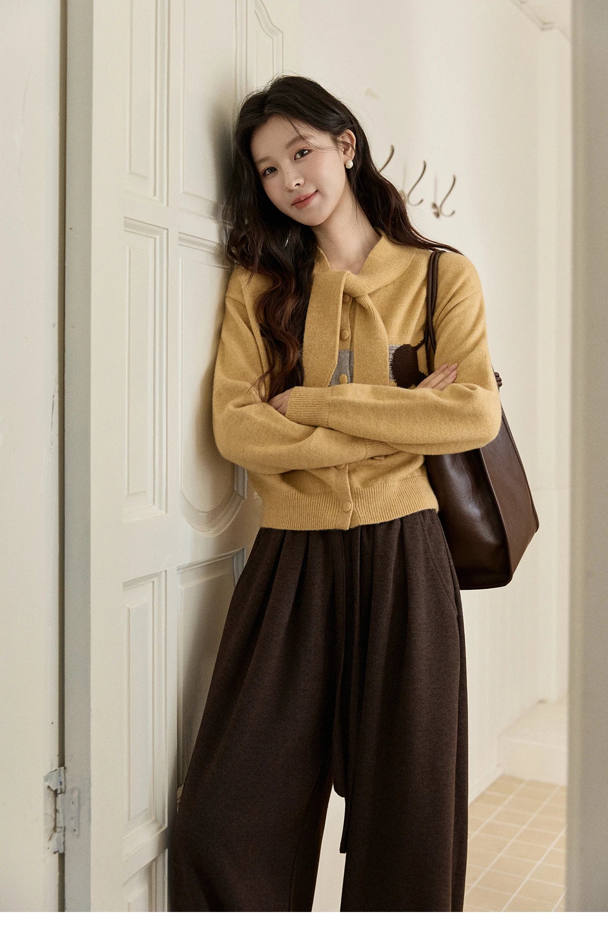 MISHOW Women's Pink Knit Cardigan 2025 Autumn Winter Dachshund Pattern Bow Collar Sweaters Single-breasted Loose Tops MXE94Z2997