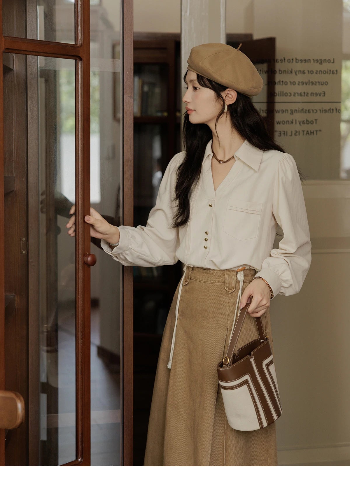 MISHOW Women's Long Sleeved Shirt 2024 Autumn French Minimalist Lapel V Neck Commuter Shirt Retro Button Office Lady MXD43C0306