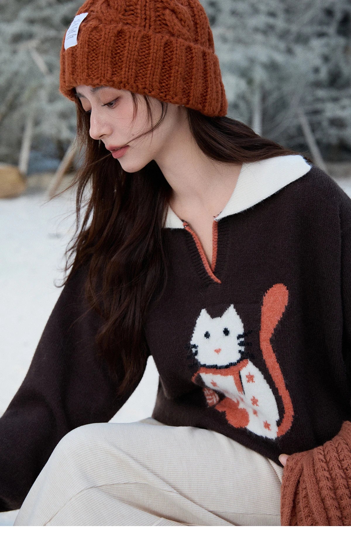 MISHOW Women's Retro Arctic Fleece Cat Sweater 2025 Autumn Winter Color Block Lapel 3D Jacquard Thick Knitted Top MXE90Z2835