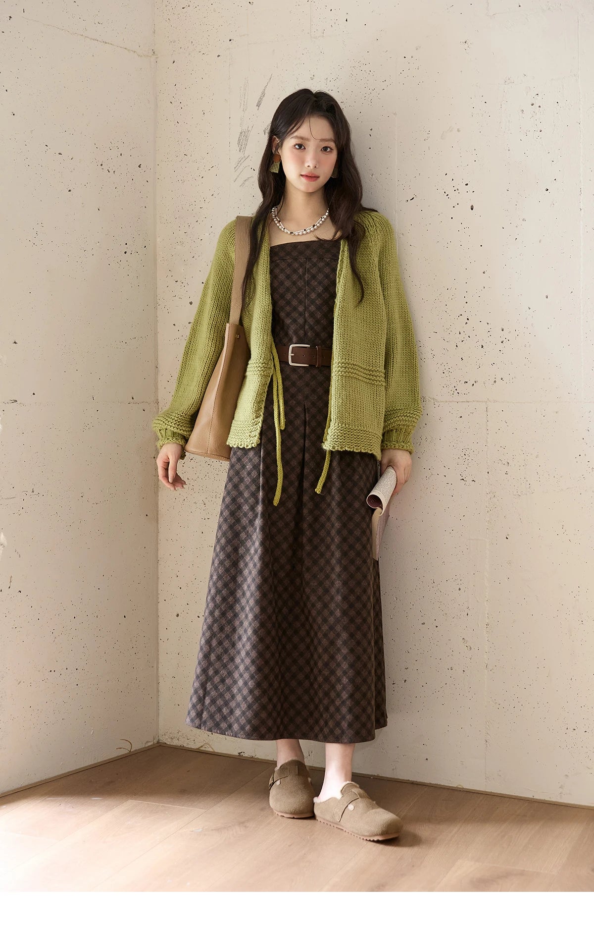 MISHOW Women's Avocado Green Knitted Cardigan 2025 Winter Lantern Sleeve Sweater Female V-neck Lace-up Loose Cardigan MXE51Z2694