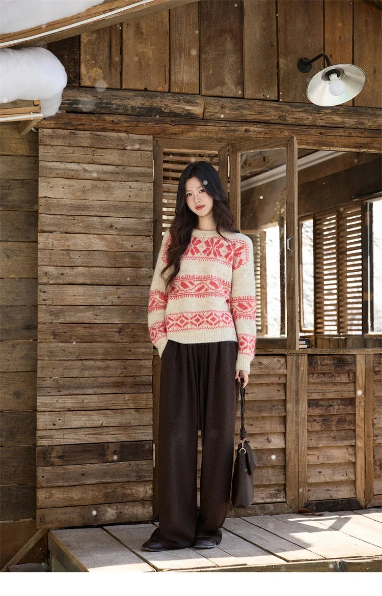 MISHOW Christmas Geometric Jacquard Sweater for Women 2025 Winter Beige White Wool Round Neck Loose Knitted Sweater MXE93Z2938