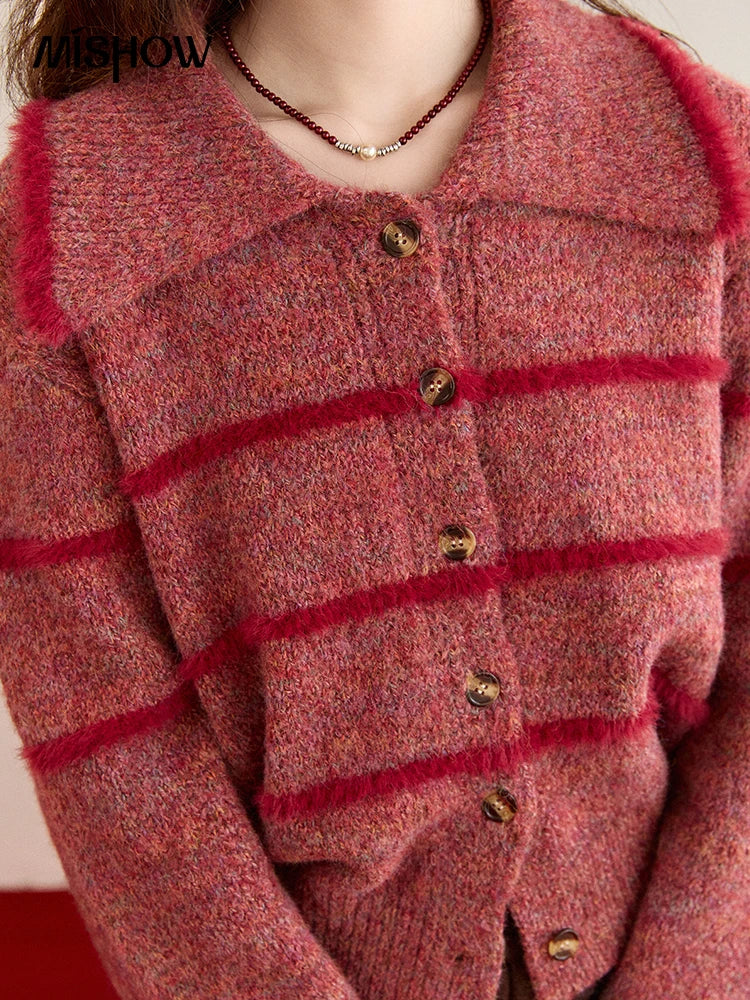 MISHOW Christmas Women's Retro Red Striped Large Lapel Knitted Cardigan 2025 Winter Color Block Fleece Patchwork Tops MXE94Z2888