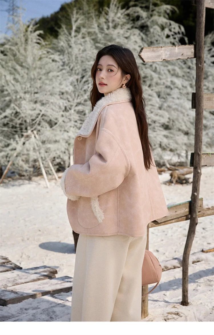 MISHOW Women's Double Sided Wearing Jacket 2025 Winter Lamb Wool Lapel Coat Warm Windproof Commuter Coat with Pockets MXE91W1015