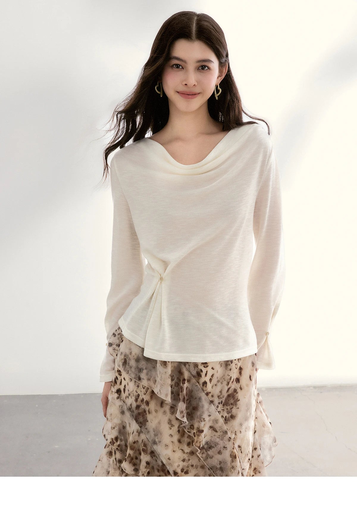 MISHOW Women's Multi Colored Knitted Top 2026 Spring Swinging Collar Flare Sleeve Top Side Twist Whist Casual T-Shirt MXF13T1473