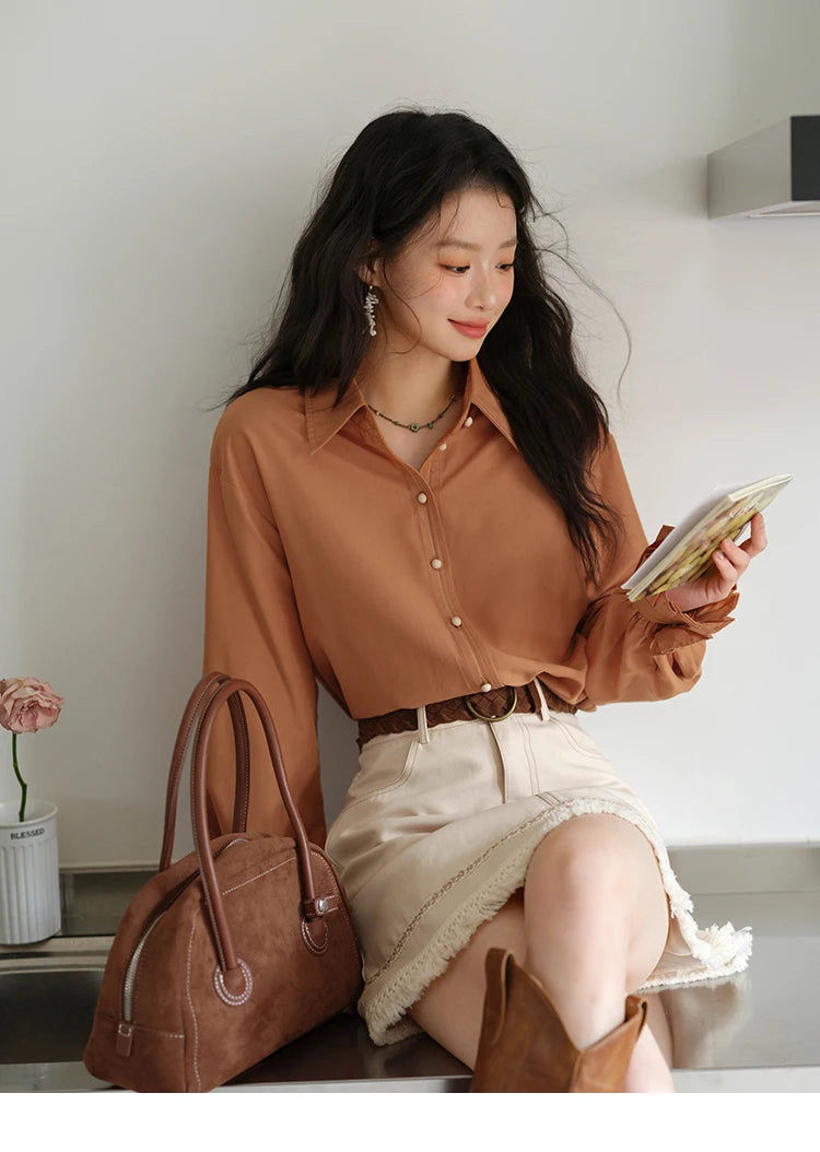 MISHOW Women's Shirts 2025 Autumn Color Blocking Buttons Pleated Cuffs Loose Top Female Solid Lapel Commuting Shirts MXE41C2352