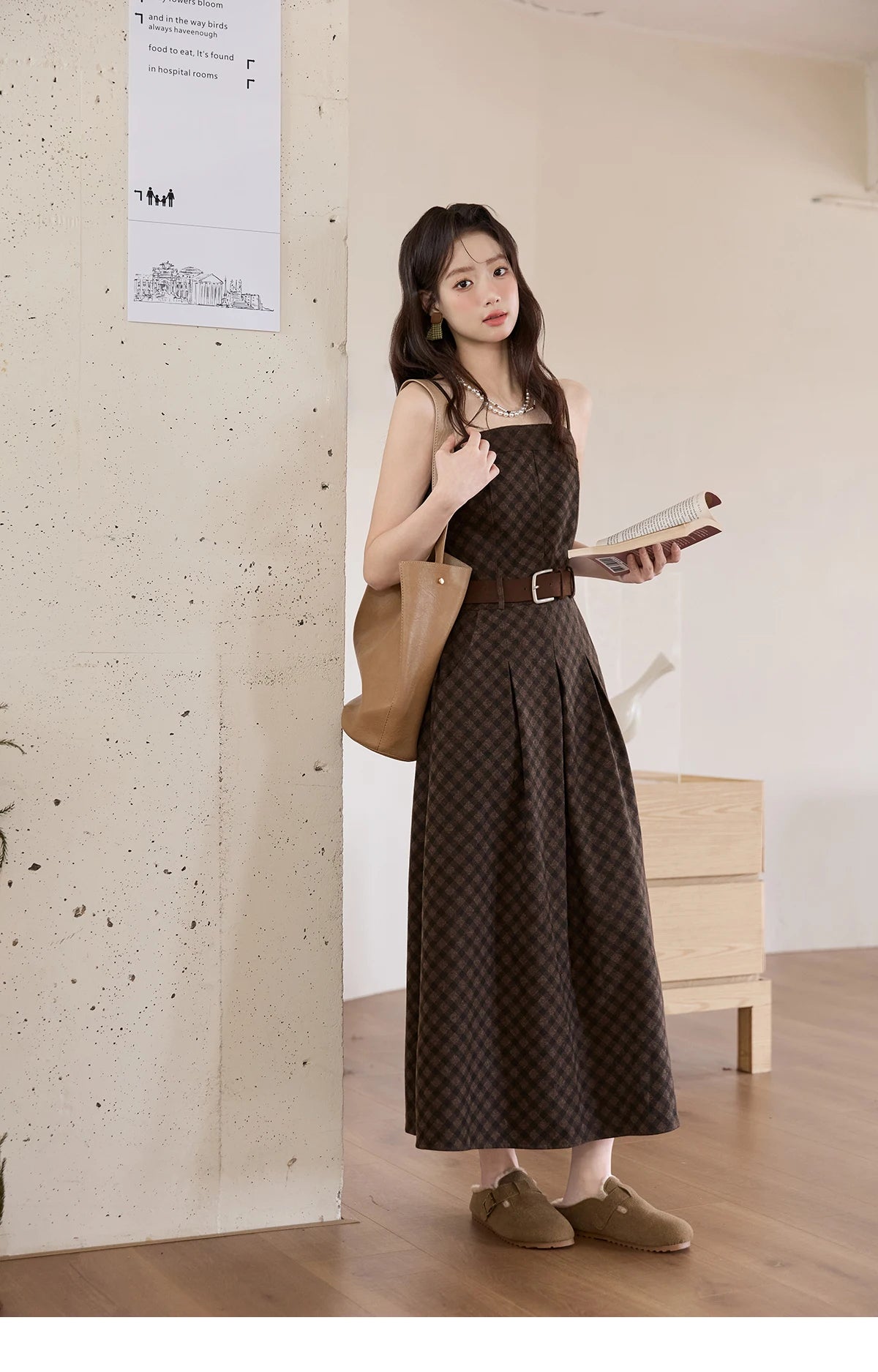 Mishow Plaid Sleeveless Square Collar Slip Dress MXE51L2538