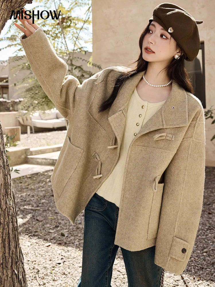 MISHOW Reversible Wool Velvet Coat Cow Horn Button Lapel Coat 2024 Winter Fashion Luxury Senior Korean Tweed Jacket MXD44W0446