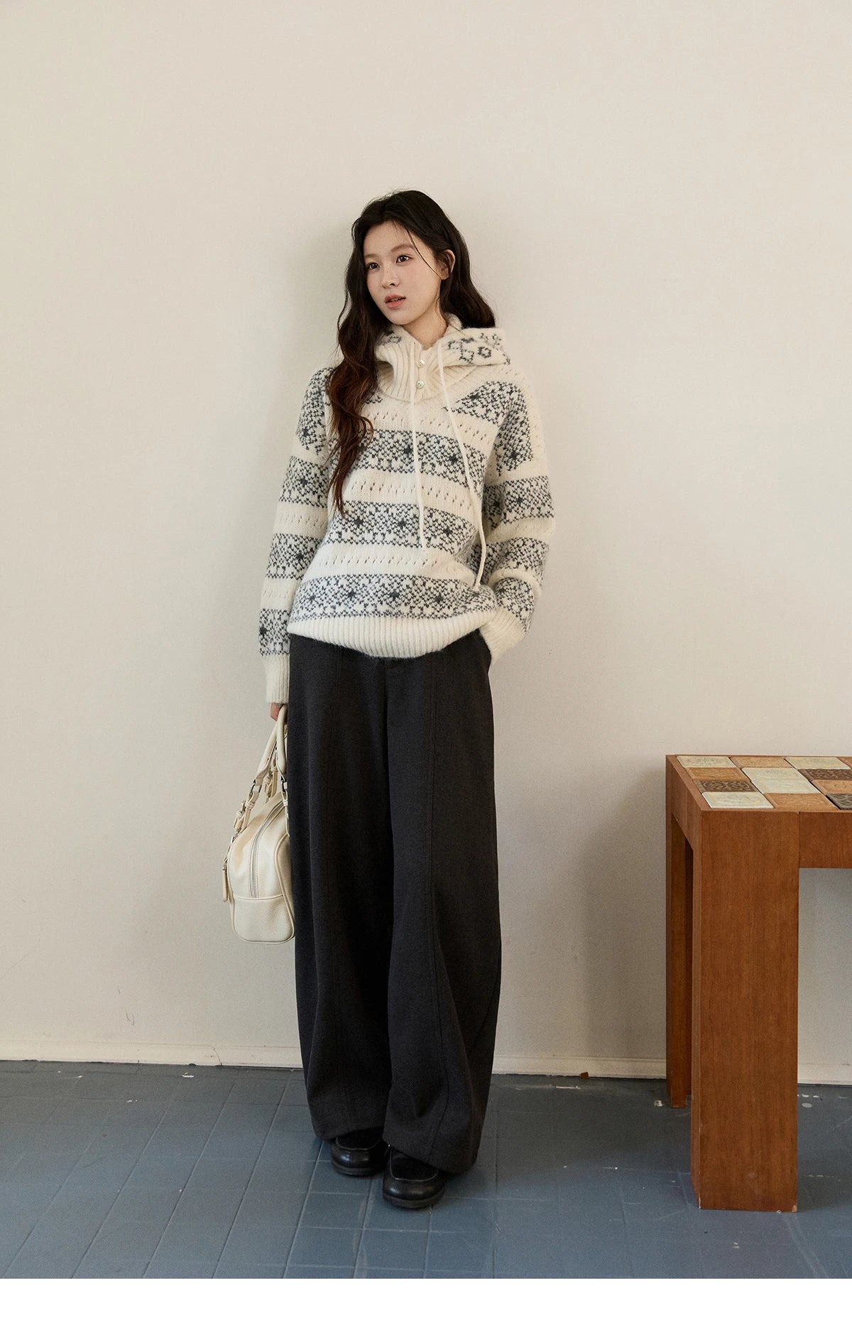 MISHOW Women's Fair Isle Knitted Sweater 2025 Winter V-neck Wool Blend Casual Tops Removable Hood Warm Loose Sweaters MXE94Z2979