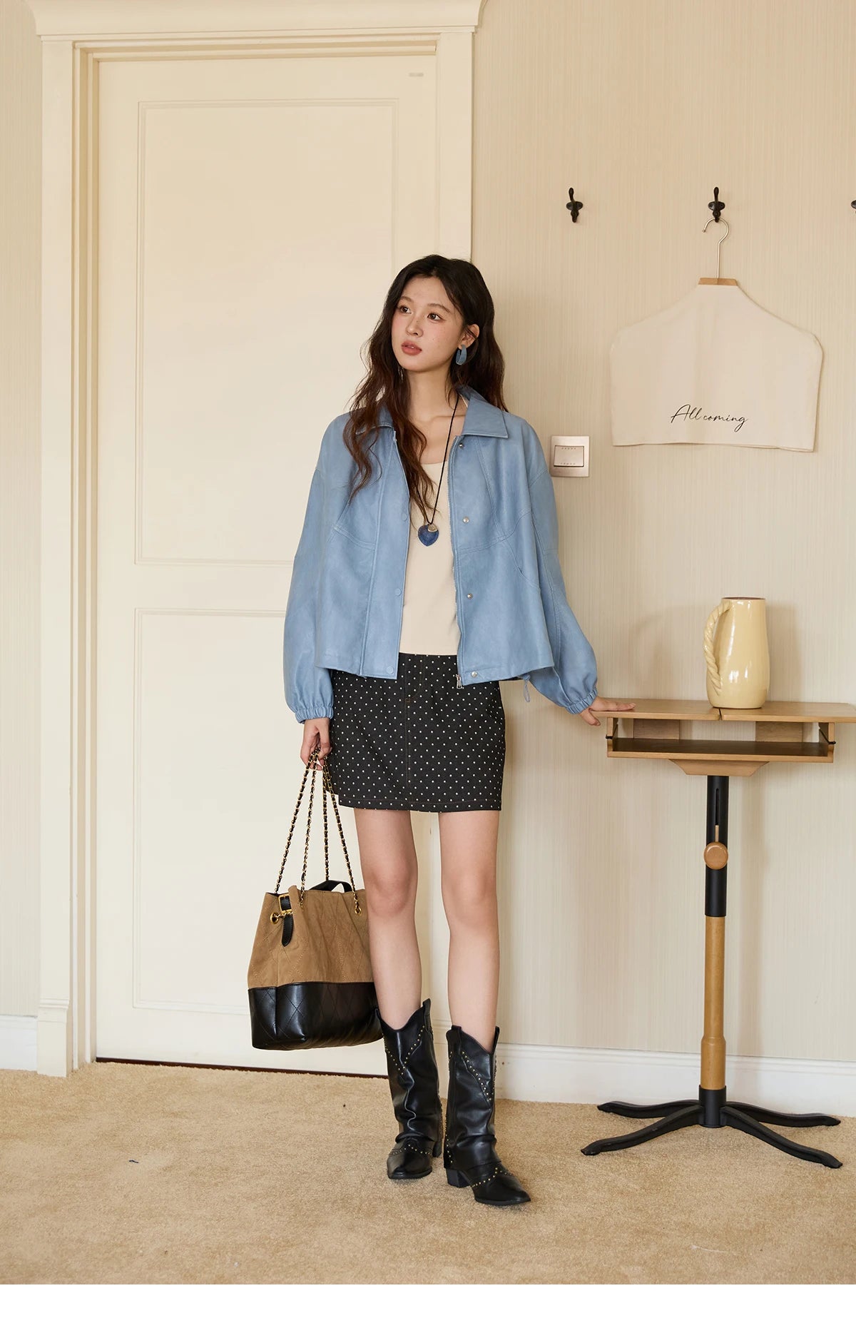 MISHOW Women's Blue Short Jacket 2025 Autumn Hip-hop Style Loose Zipper Coat Commute Pu Leather Lapel Fashion Jackets MXE45W0822