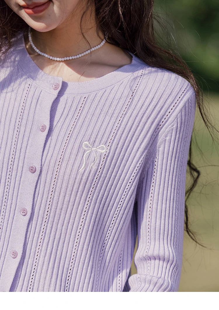 MISHOW Macaron Knitted Tops 2025 Spring Hollow Hook Flower Lace Splicing Tops Bow Embroidery O-neck Long Sleeve Tees MXE16Z1211