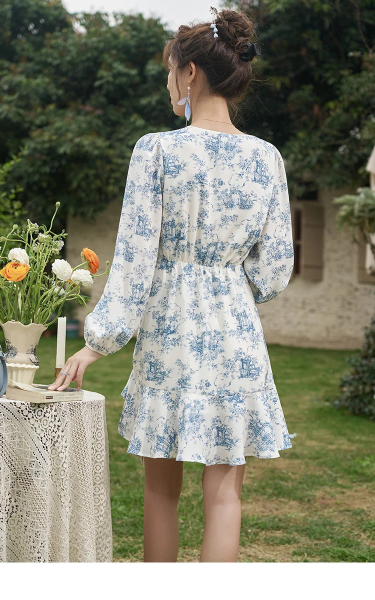 MISHOW French V-neck Chiffon Dress 2025 Spring Slim Blue and White Porcelain Printing Temperament Floral Dresses MXD15L1673