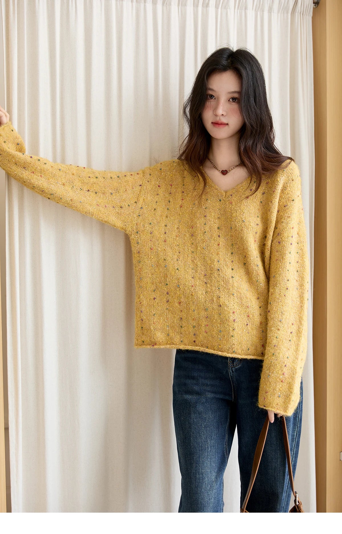 MISHOW Women Long Sleeve Tops 2025 Autumn Retro Yellow Sequins V-neck Sweater Knitted Comfortable Casual Pulllovers MXE47Z2572