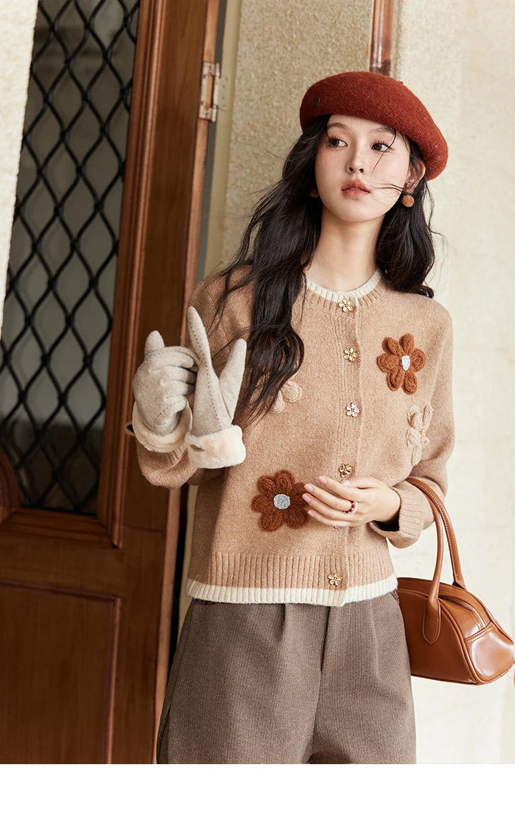 MISHOW Knitted Sweater Flower Pattern Cardigan O-Neck Color Clash Design Warm Coat Metal Buttons Sweet Soft Tops MXD56Z0919