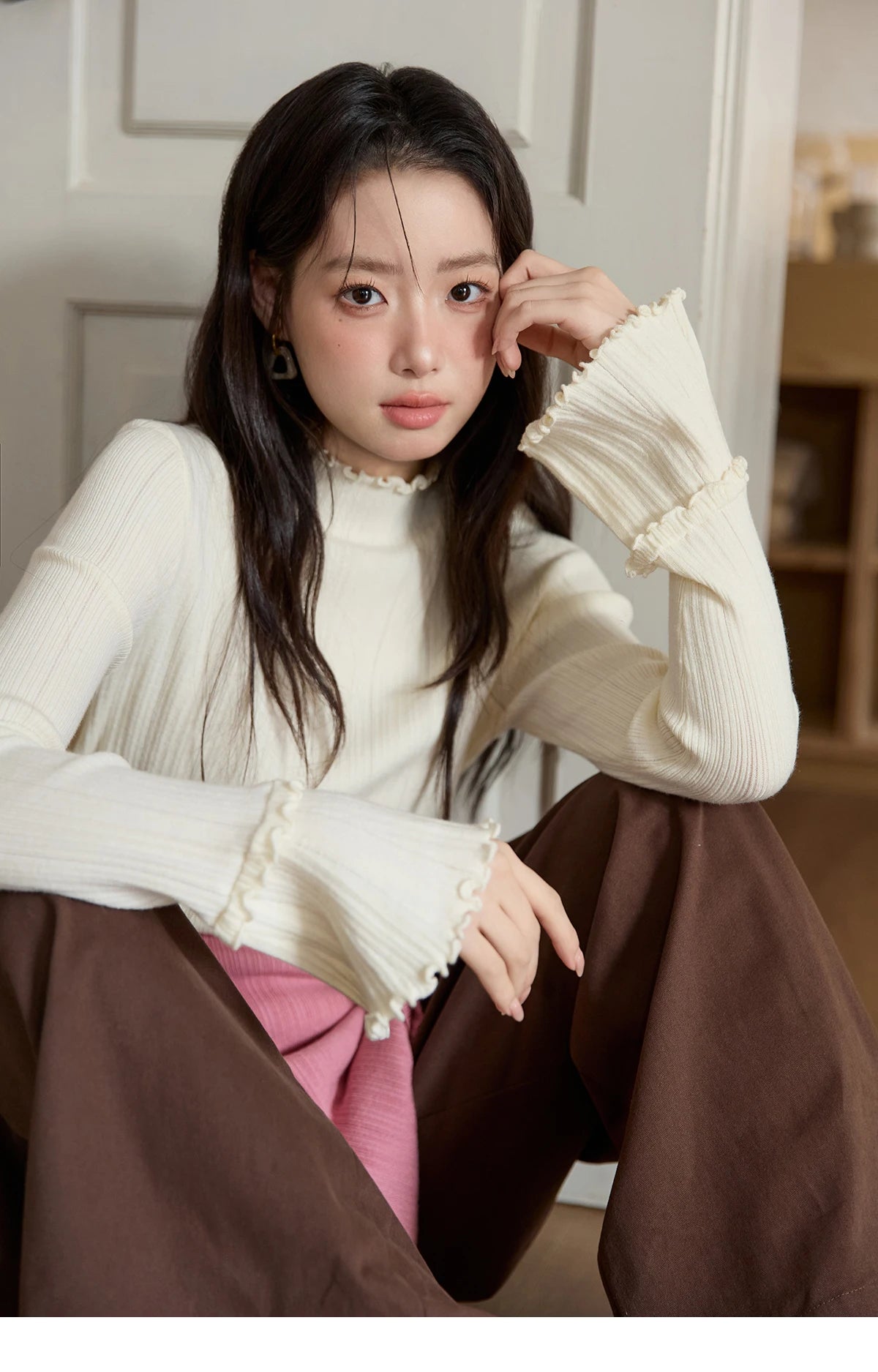 MISHOW Women's Long Sleeve Top 2025 Autumn New Casual Solid Turtleneck Slim Knit Wood Ear Edge Trumpet Sleeve Top MXE51Z2552