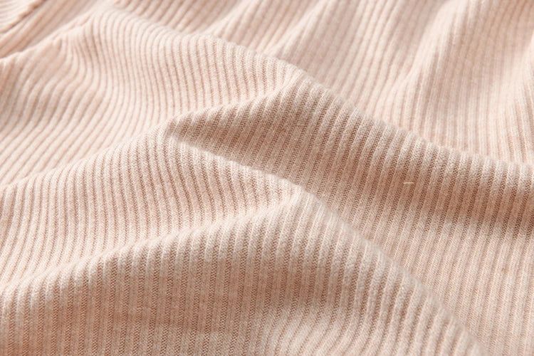 MISHOW Plaid Splicing Fake Two-piece Tops for Women Spring 2025 Contrasting Colors Slim Thin Top V-neck Casual Tees MXE13Z1108