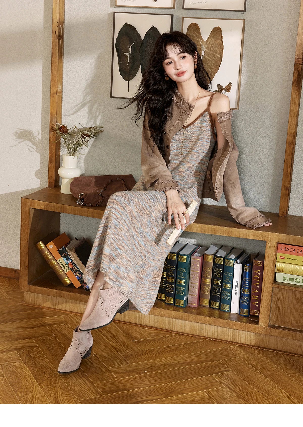 MISHOW Women's French Retro Denim Jacket 2024 Autumn Short 100Cotton Streetwear Top Wide-waisted Single Breasted Coat MXD43W0391