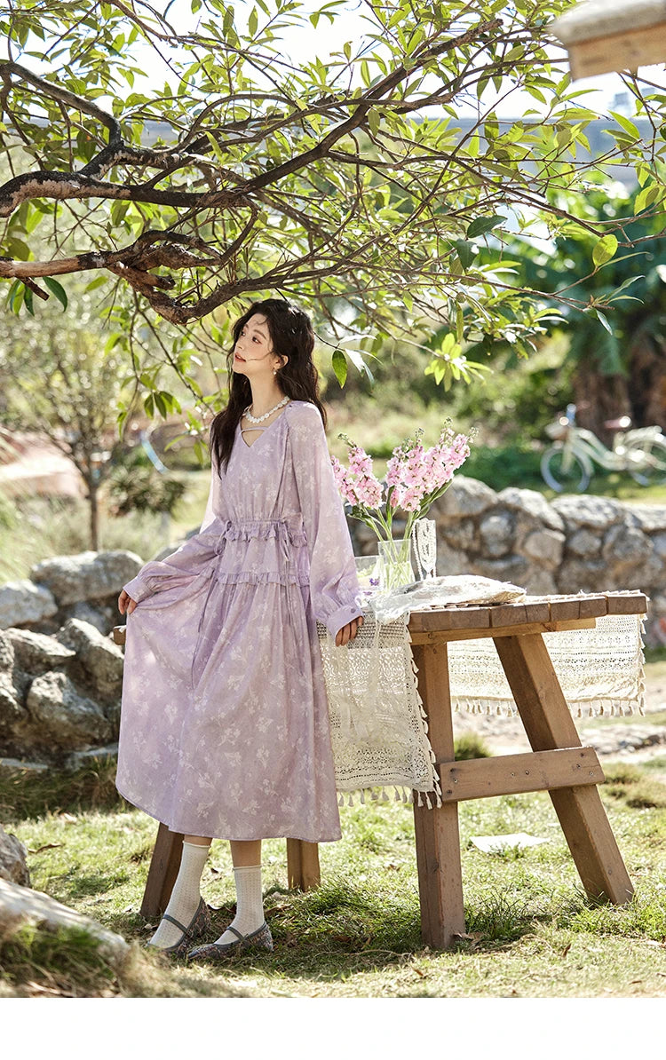 MISHOW Elegant Black Fungus Edge Dress for Women Spring 2025 Floral Lace-up Waist Dresses Long Sleeved Cake Dress MXE13L2101