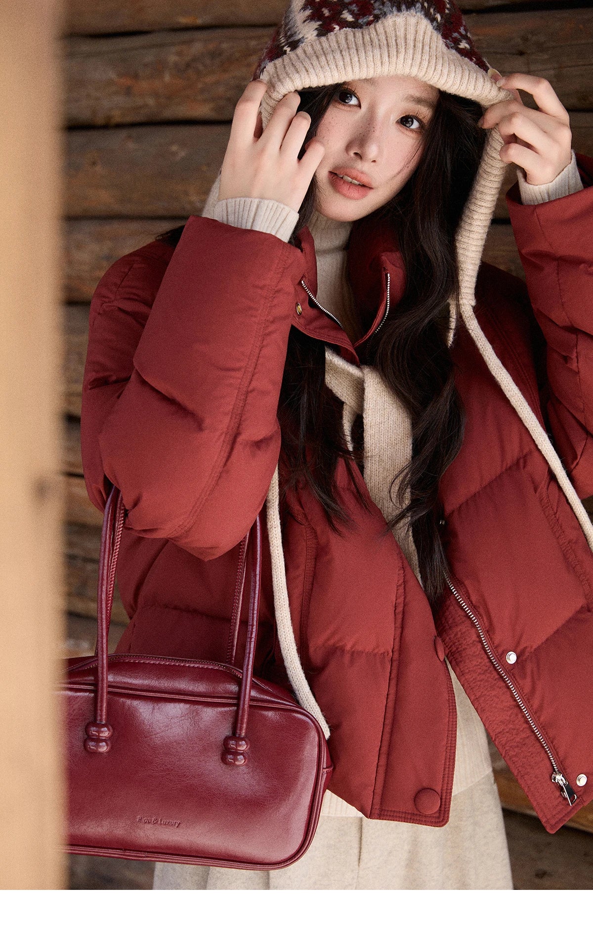 MISHOW Christmas Down Jacket with Jacquard Hat Winter 2025 90% White Duck Down Warm Coats Stand Neck Solid Down Coat MXE90Y0086