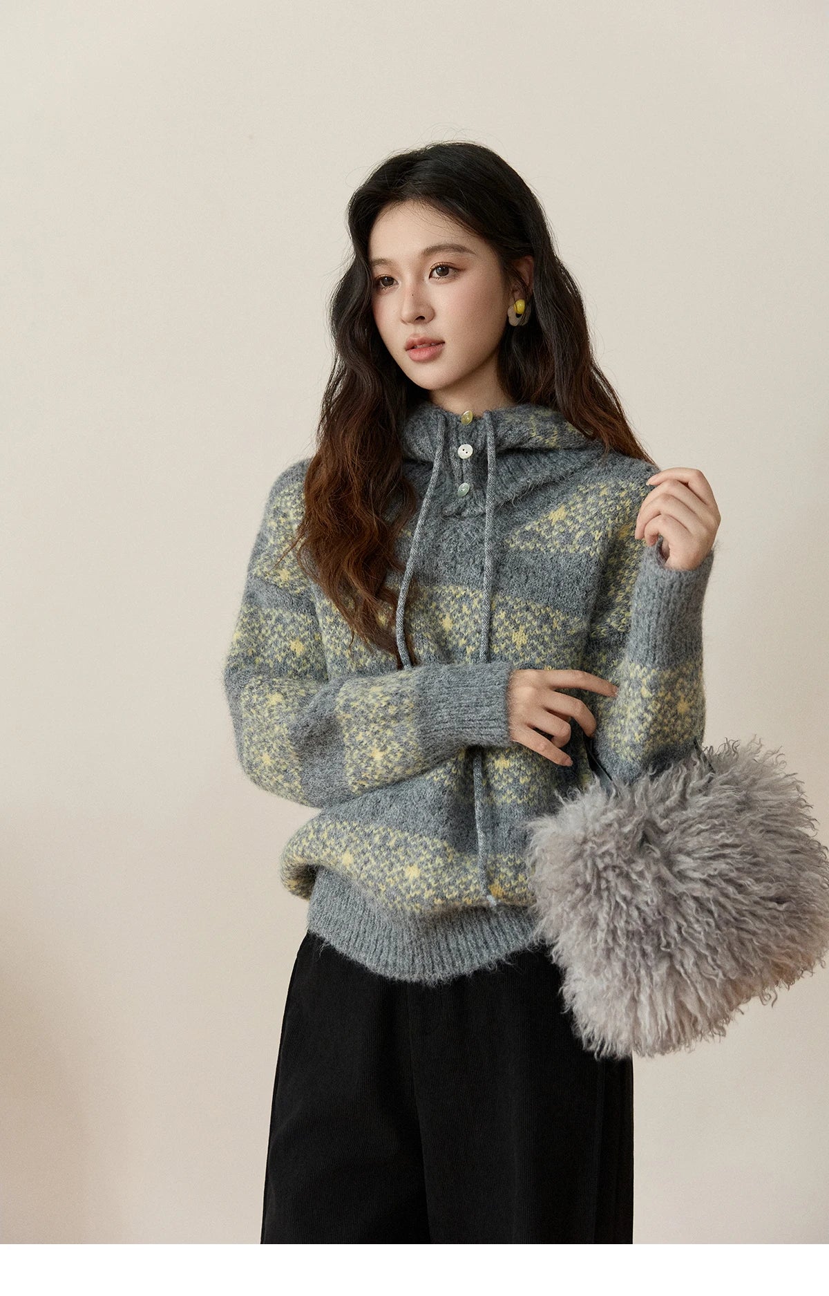 MISHOW Women's Fair Isle Knitted Sweater 2025 Winter V-neck Wool Blend Casual Tops Removable Hood Warm Loose Sweaters MXE94Z2979