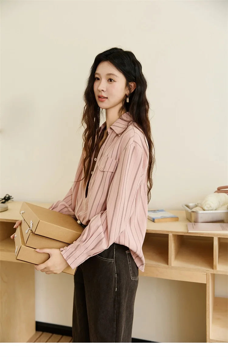 MISHOW Peach Skin Velvet Stripe Shirt for Women Autumn 2025 Double Layered Collar Contrasting Color Shirt Commute Top MXE47C2408
