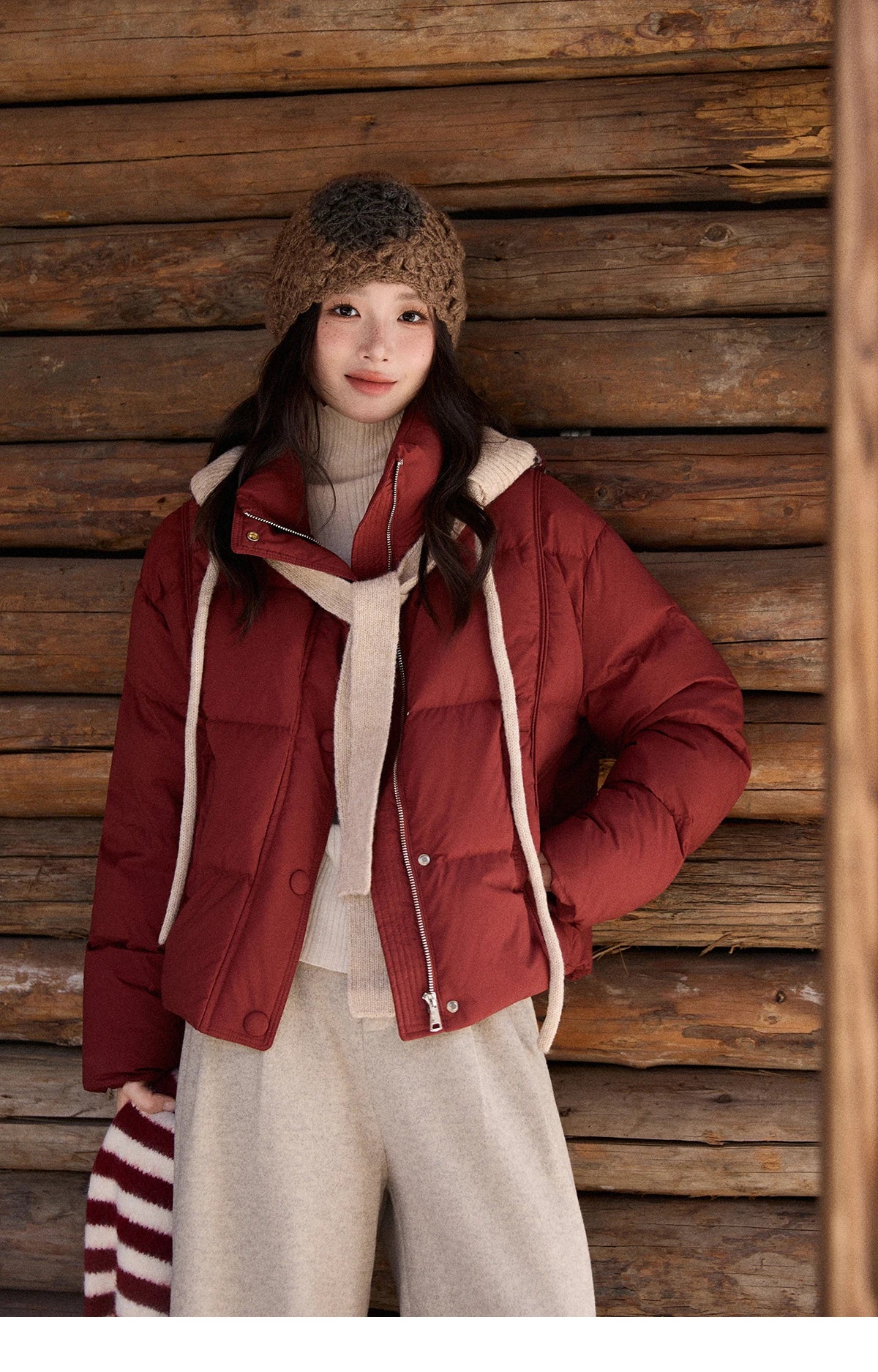 MISHOW Christmas Down Jacket with Jacquard Hat Winter 2025 90% White Duck Down Warm Coats Stand Neck Solid Down Coat MXE90Y0086