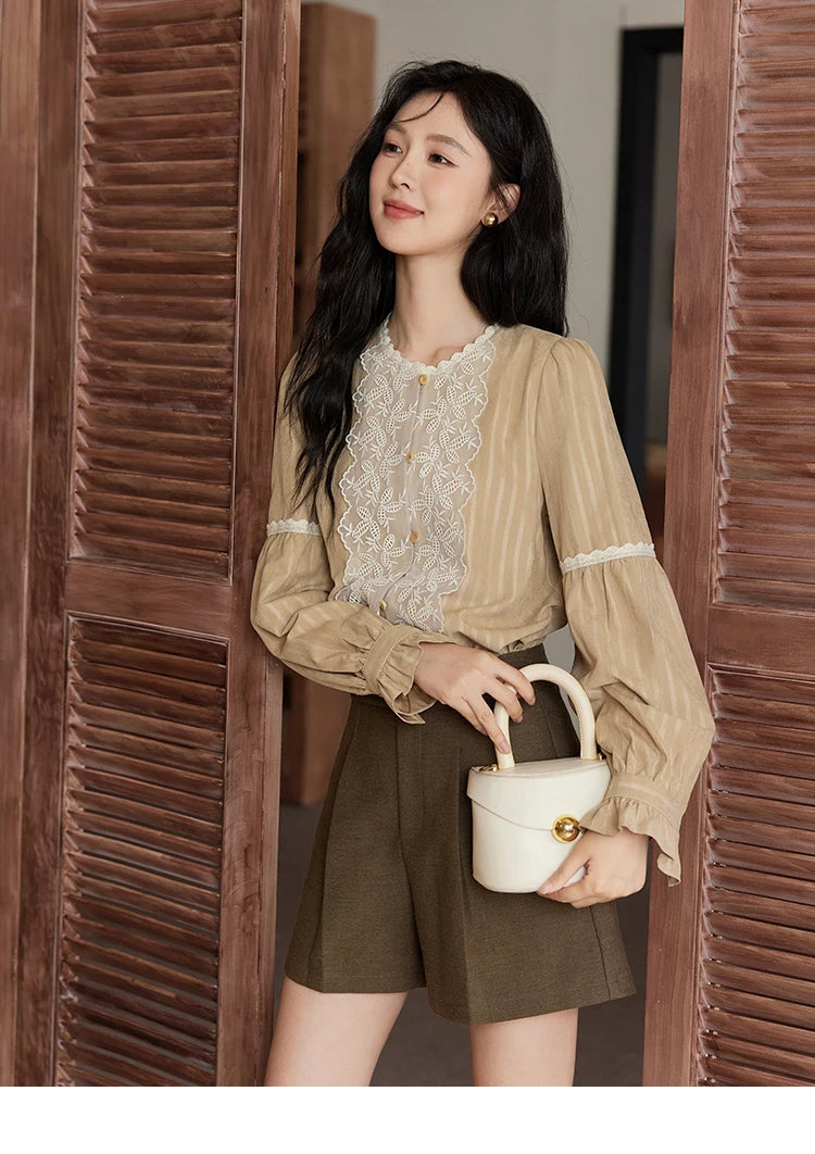 MISHOW Vintage Mesh Embroidery Blouse Women Lace Striped Lace Collar Long Sleeve Top French Lantern Sleeve Outwear  MXD47X1664