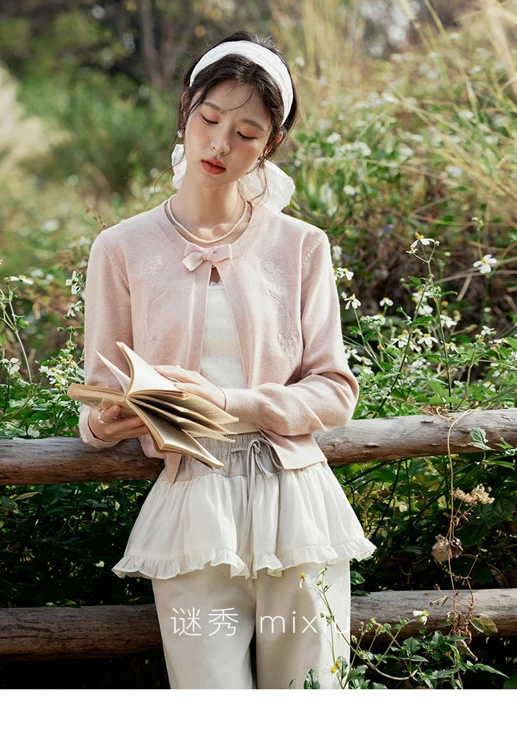 MISHOW Women's Iris Embroidery Round Neck Cardigan 2025 Spring Loose Knitted Thin Bow Design（Not Include Lace Vest）MXE13Z1142