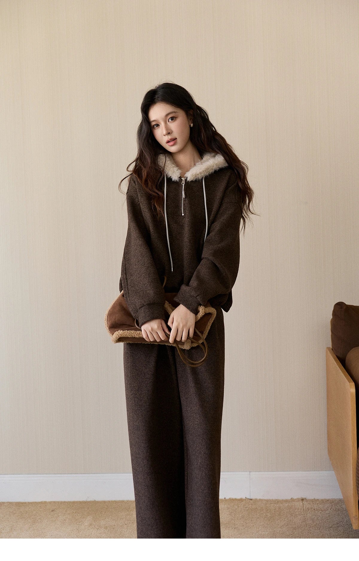 MISHOW Women's Brown Two-Piece Set 2025 Winter Faux Fur Hood Sweatshirt Elastic Waist Wide-Leg Pants Warm Casual Sets MXE94T1476