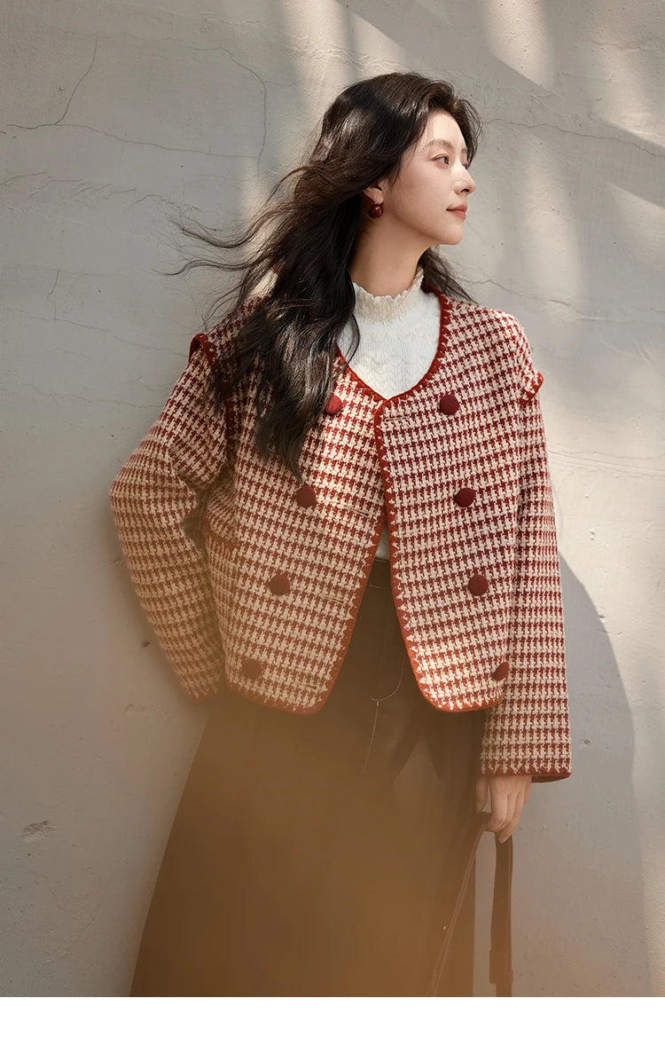 MISHOW Plaid Tweed Jacket Women Red Double Breasted Long Sleeve Tops 2024 Winter French Elegant Design Short Coat MXD56W0631