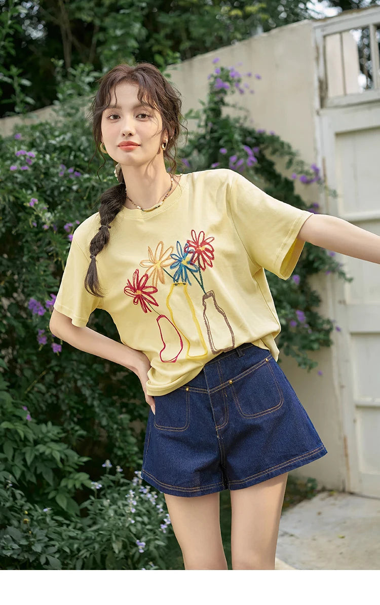 MISHOW 100 Cotton Pocket Embroidered Flower Denim Shorts for Women 2024 Summer Dark Blue Loose Casual Wide Leg Pants MXD26K0707