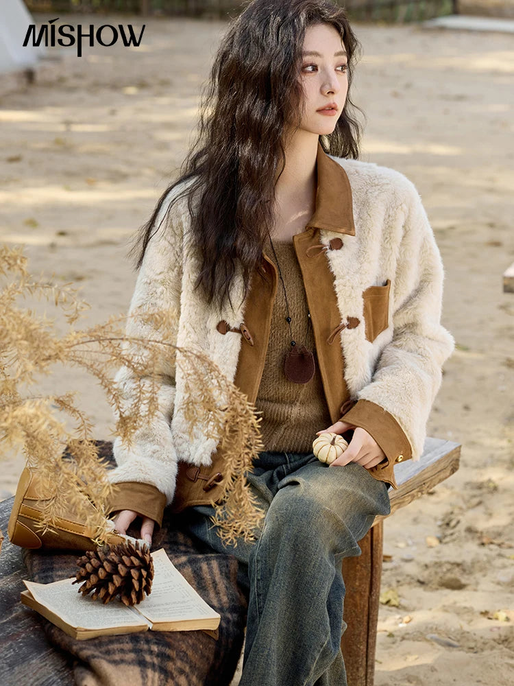 MISHOW Lamb Wool Short Jacket Women Ox Horn Button 2024 Fall Winter New Fashion Warm Loose Splicing Suede Top MXD36W0504