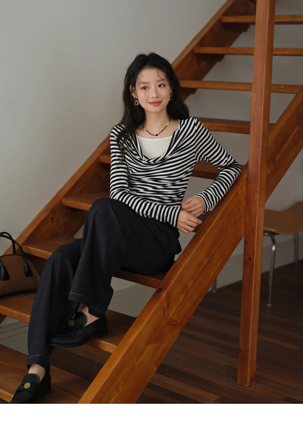 MISHOW Multi Colored Fake Two-piece Knitted Sweater 2025 Autumn Swinging Collar Casual Tops Contrasting Waist Top MXE42Z1341