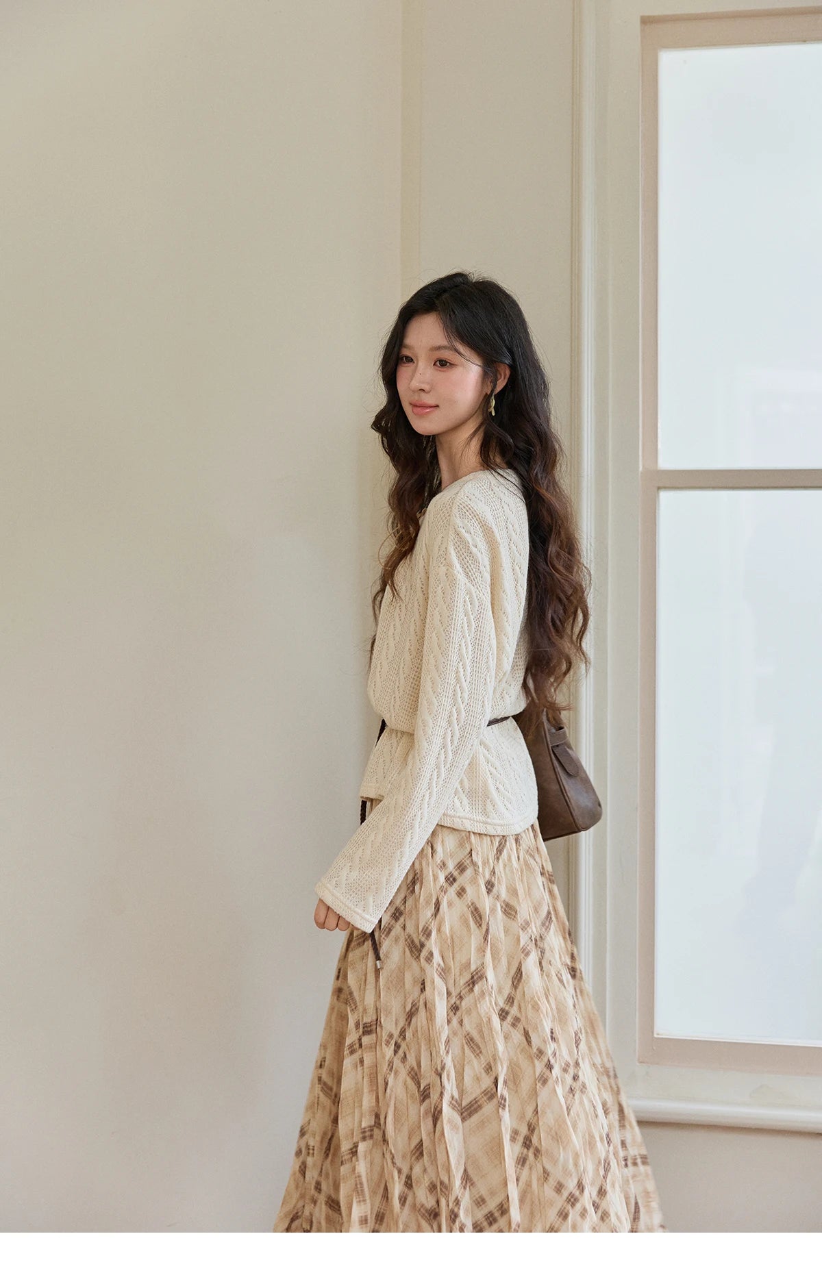 MISHOW Women's Beige Apricot Knitted Sweater 2026 Spring V-Neck Lace-Up Cable Knit Casual Loose Top Excluding Belt MXF108Z1029