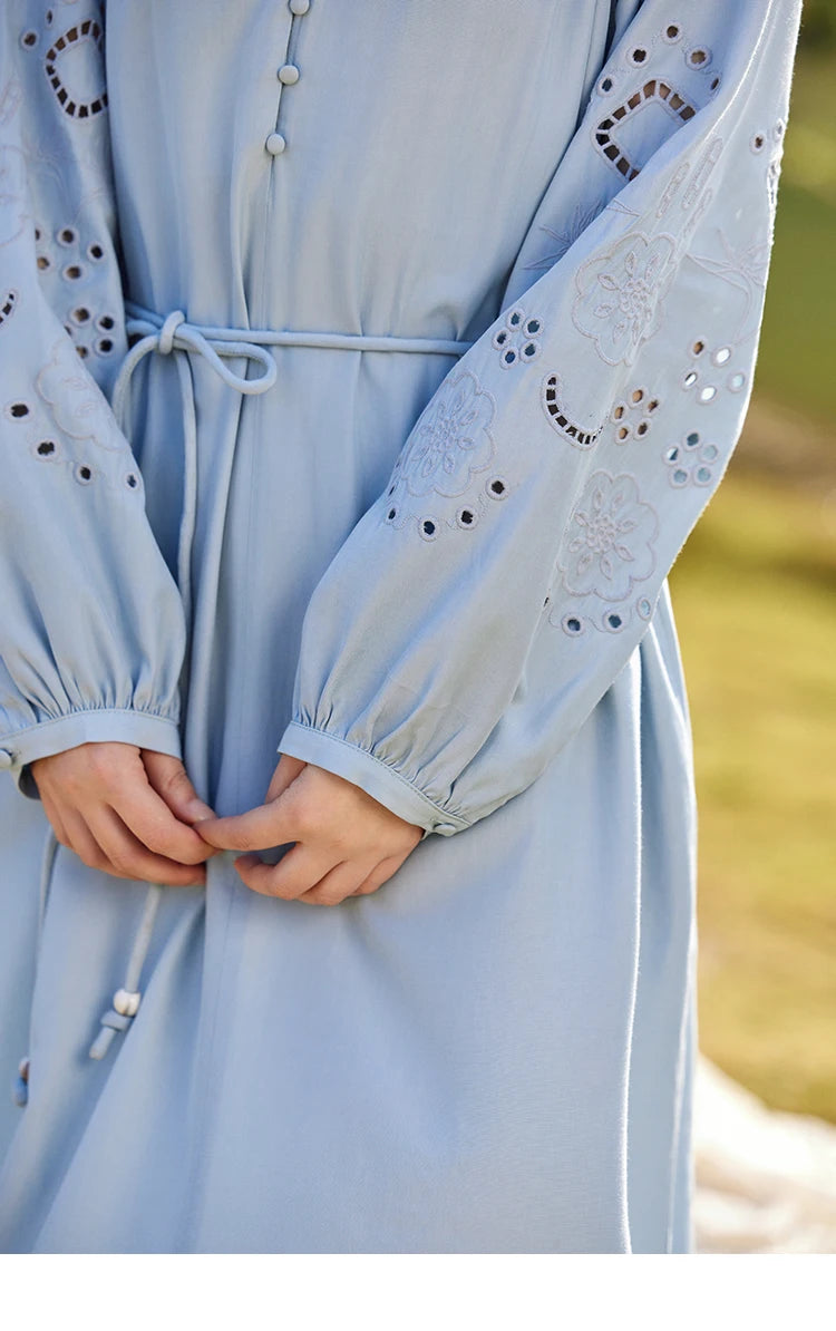 MISHOW French Hollow Lace Dress for Women 2025 Spring Vacation Slim Waist V-neck Dresses Loose Beach Fairy Dresses MXE12L2091