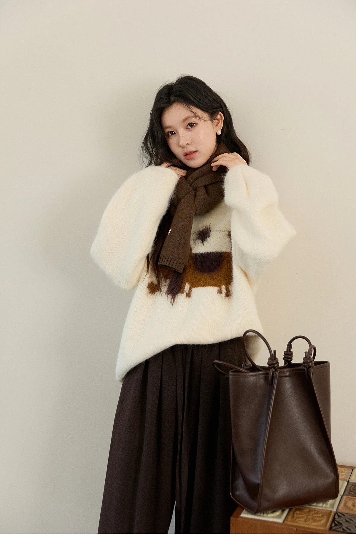 MISHOW Women's Solid Knitted Sweater 2025 Autumn Winter Dog Pattern Jacquard Crew Neck Fluffy Warm Loose Pullover Top MXE94Z2988