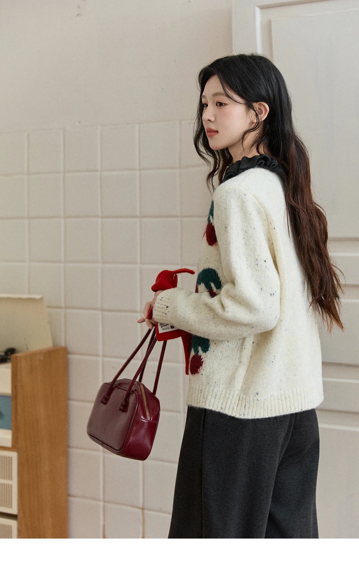 MISHOW Women's Cherry Jacquard Flecked Cardigan 2025 Autumn Winter Korean Drop Shoulder Tops Loose Crew Neck Knitwear MXE91Z2837