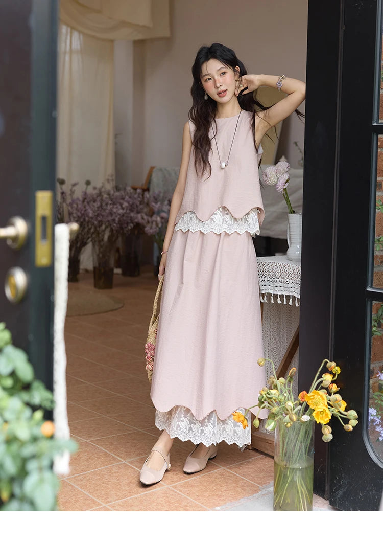 MISHOW Set 2 Piece 2025 Summer Women's O-Neck Lace Patchwork Sleeveless Top Elastic Waist Midi Skirt Elegnat Set MXE36T0641