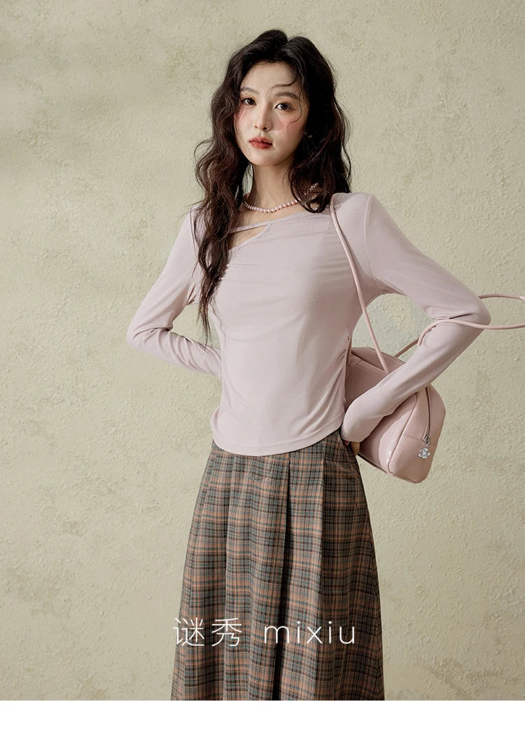 MISHOW Women's Knitted Long Sleeved T-shirt 2025 Spring Outfit Irregular Hollow Neck Tees Slim Solid Color Casual Top MXE13Z1116