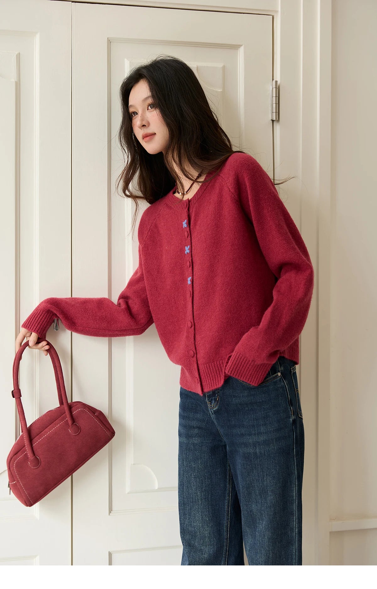 MISHOW Red Knitted Cardigan for Women 2025 Autumn Round Neck Single Breasted Buckle Embroidered Casual Cardigans Lady MXE47Z2621