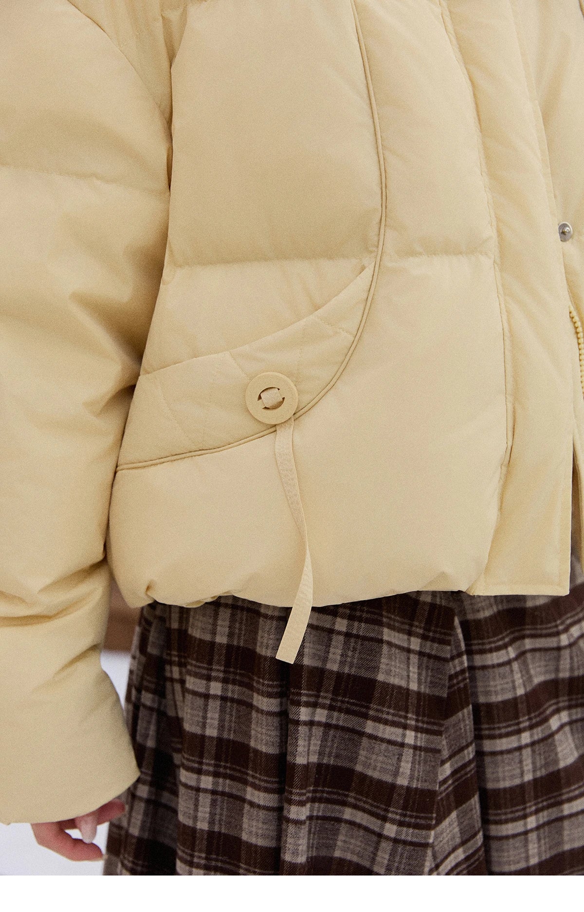 MISHOW Short Down Jacket Women 2025 Winter Fashion Blue Windproof White Duck Down Turn-down Collar Zippered Coat Warm MXE51Y0083