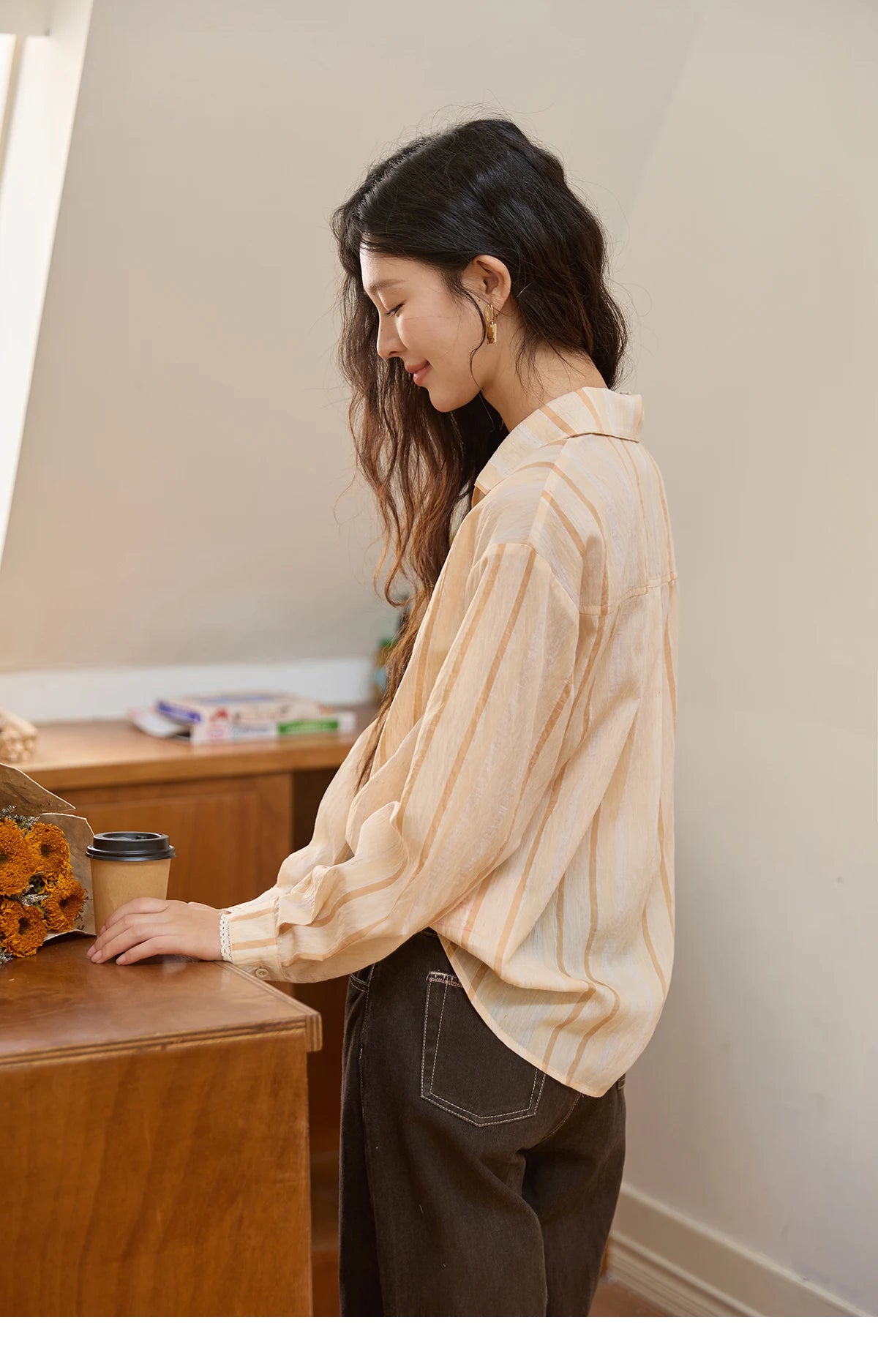 MISHOW Women's Korean Orange Stripe Linen Shirt 2025 Autumn Lapel Collar Lace Trim Cuffs Breathable Shirt Office Lady MXE43C2379