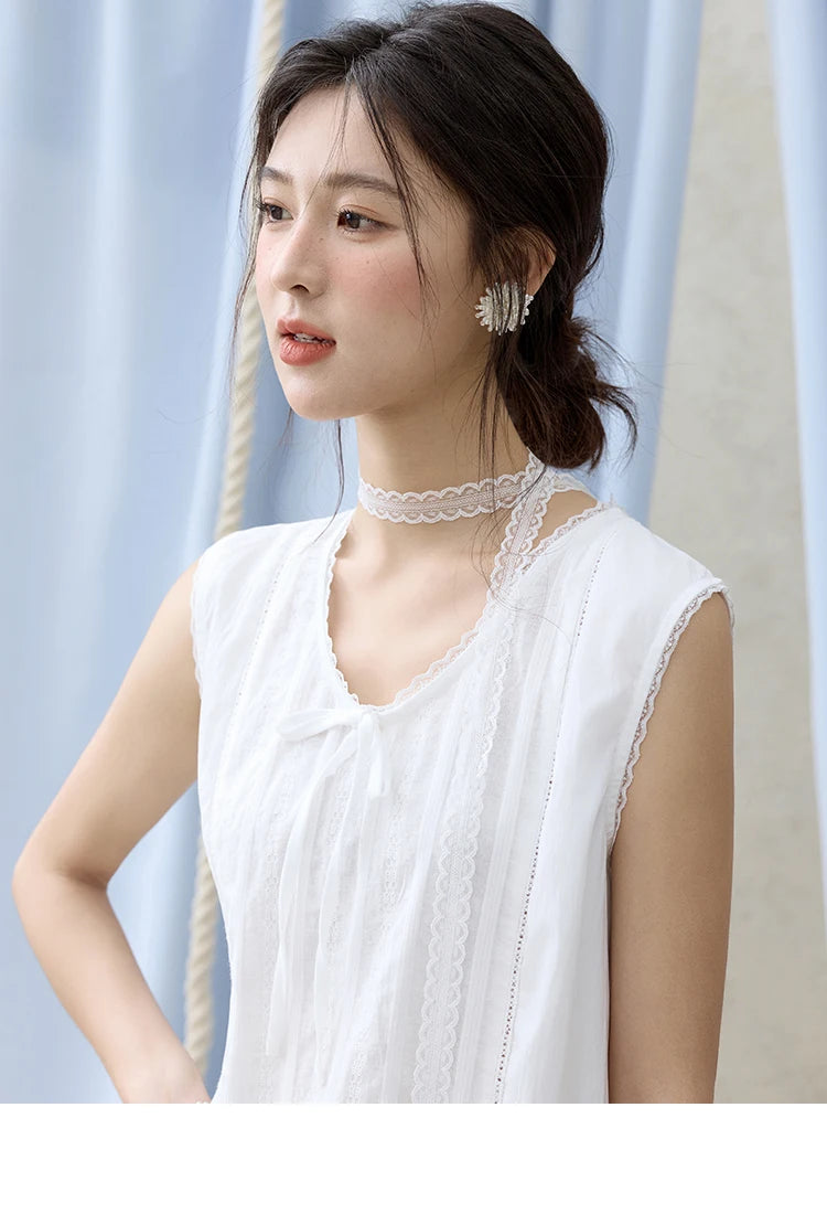 MISHOW Versatile Summer Vest Women 2025 New Solid V-neck Lace Cake Hem Sleeveless Vests Female Fashion Straight Tops MXE31X1779