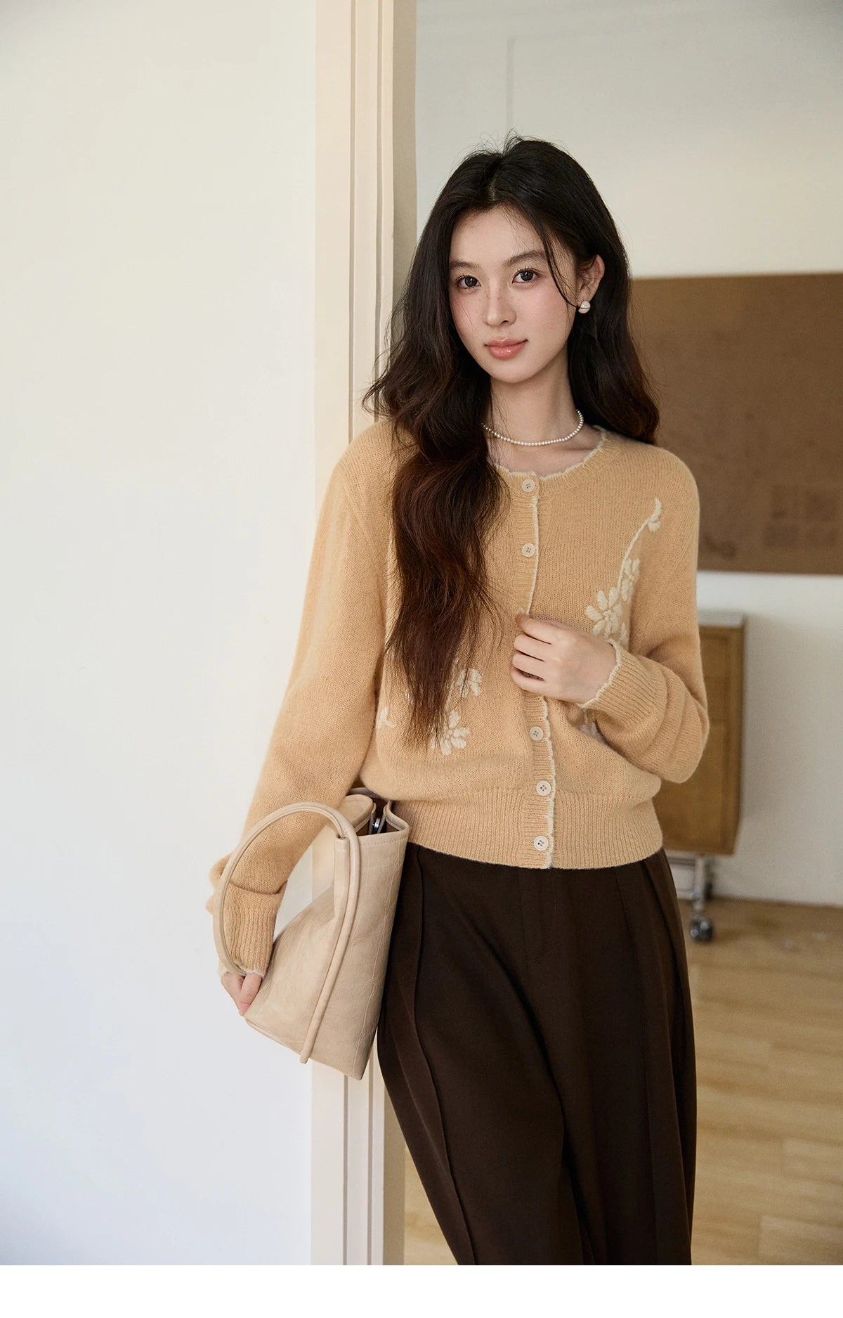 MISHOW Women's Camel Knitted Cardigan 2026 Spring Floral Embroidery Crew Neck Tops Button Warm Loose Cropped Sweater MXF11Z2896