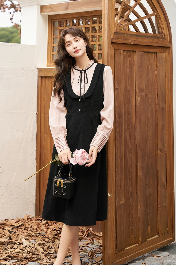 MISHOW French Vintage Strap Dress Autumn 2025 A-LINE U-Neck Sleeveless Black Temperament Pullover Mid-Calf Dresses MXC43L1570