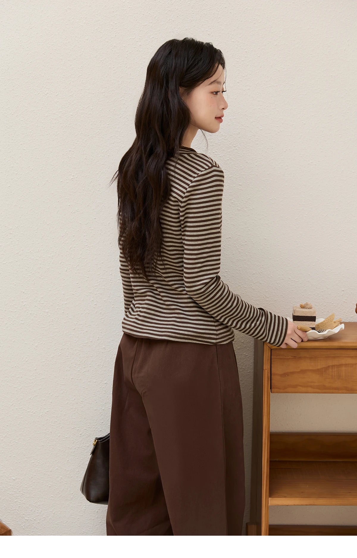 MISHOW Cotton Woman Long Sleeves Tee 2025 Autumn Winter Retro Fake Two-piece Striped Top Commute Knitted Top Ladies MXE51Z2555