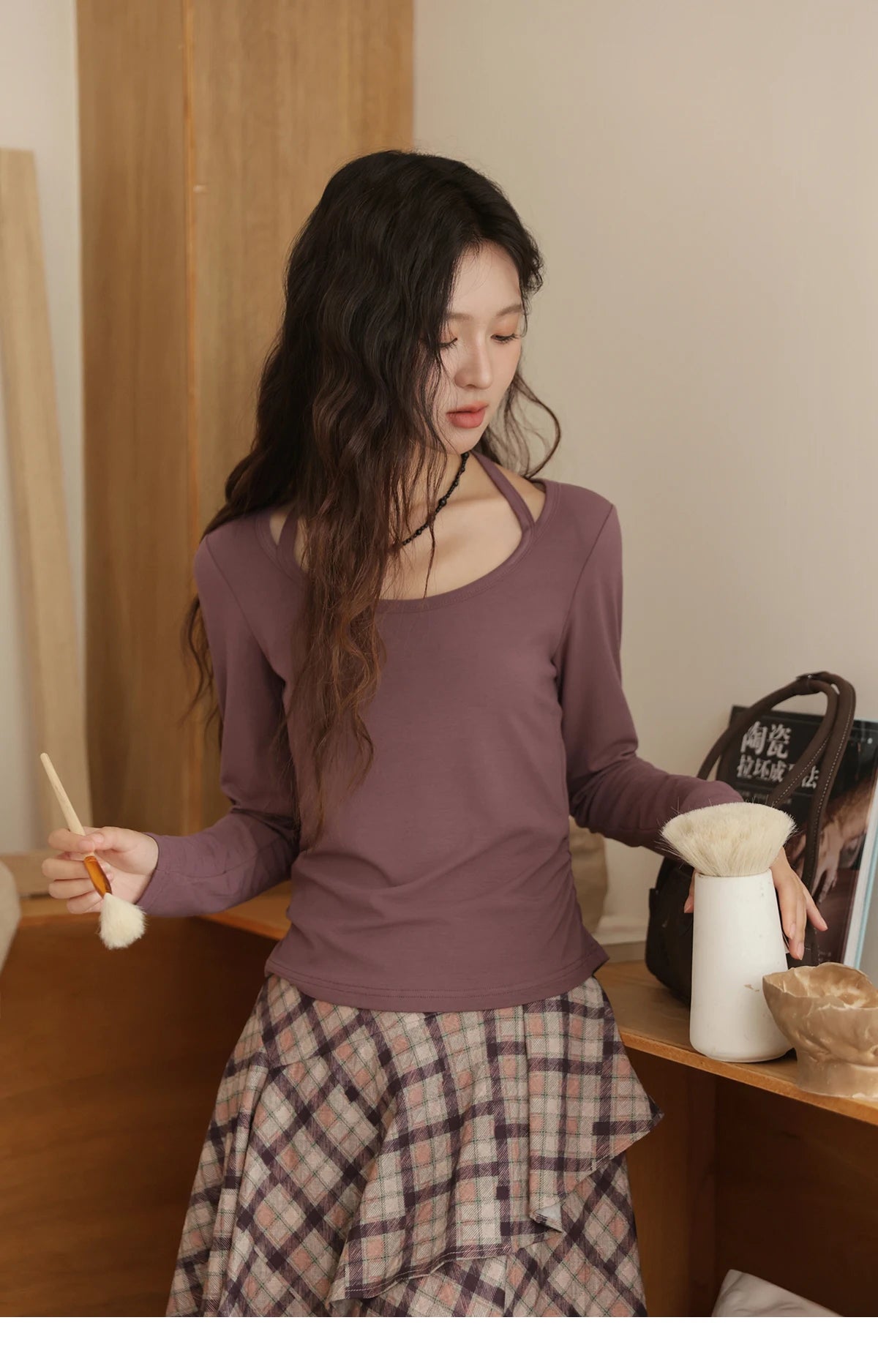 MISHOW Elastic Knitted T-shirts for Women Autumn 2025 Hanging Neck Strap Tees Pleated Waist Slim Long Sleeved Top MXE42T0720